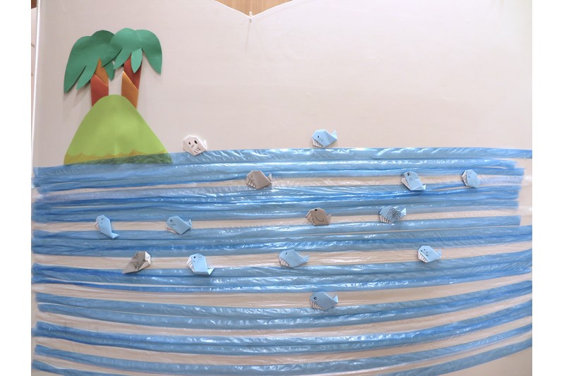 トロピカルなパイナップル島🍍とクジラ🐳